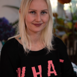                     Katinka                